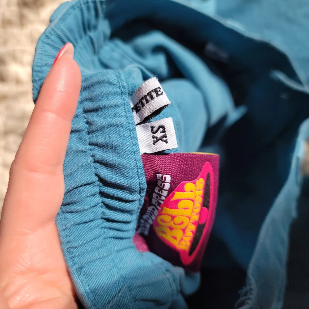 Big Bud Press Bell Bottoms Petite Marine Blue Wide Leg Jeans - Picture 4 of 5